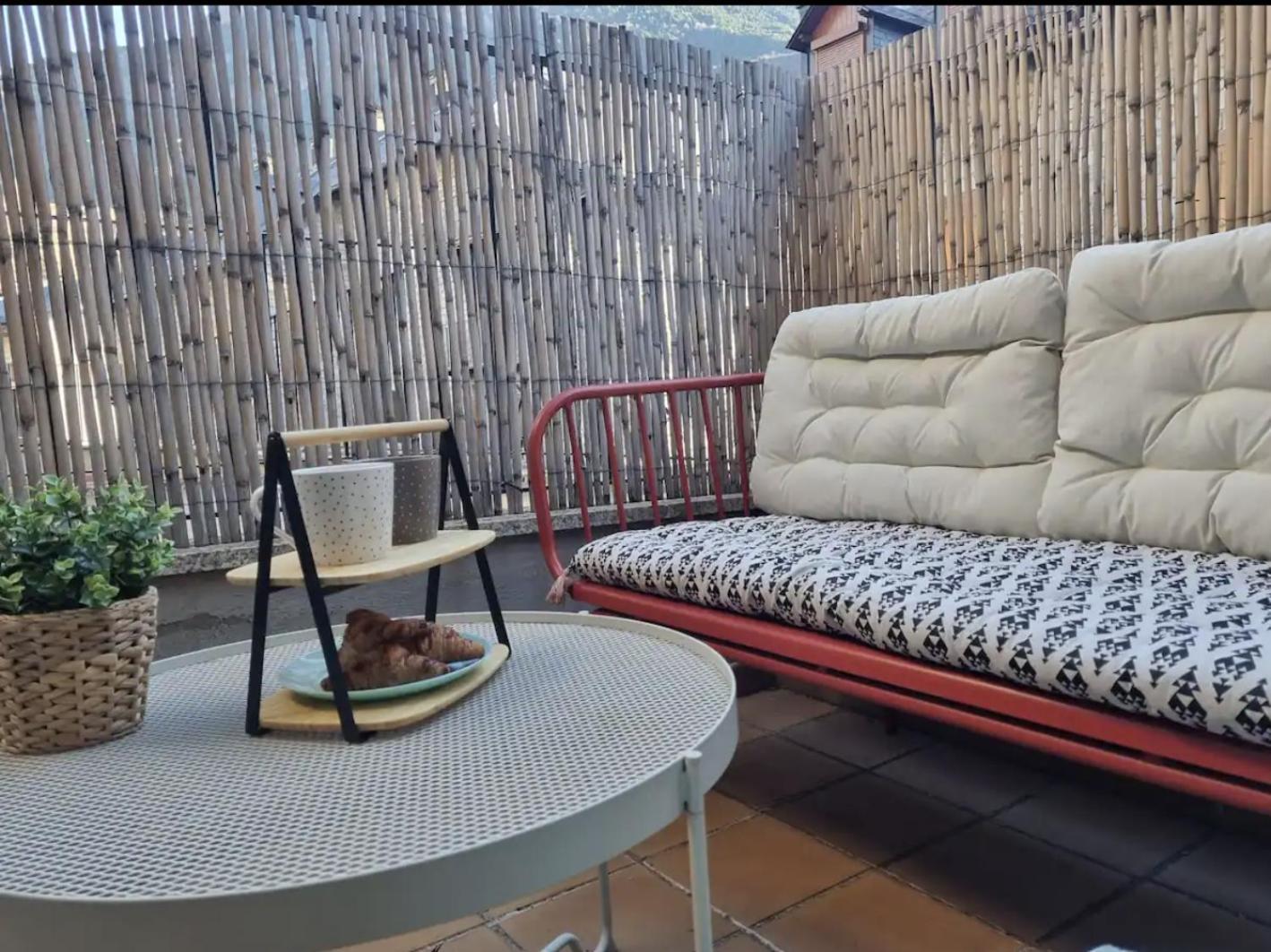 Check-In Casas El Rincon Leilighet Benasque Eksteriør bilde